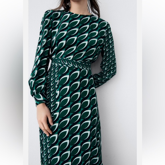 Zara Peacock Dress - Picture 2 of 8